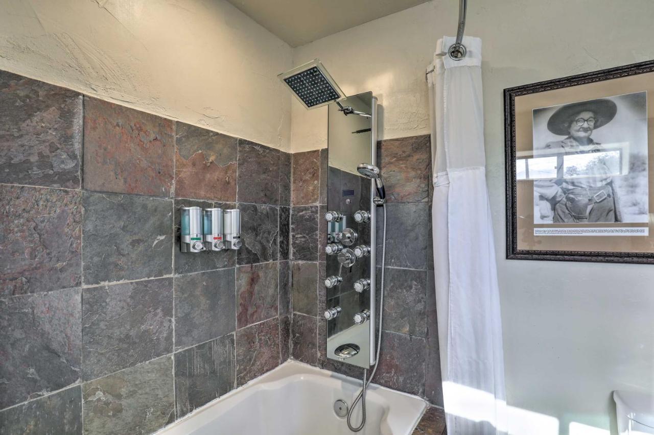 Вилла Pet-Friendly Tucson Casita Shared Hot Tub And Porch Экстерьер фото